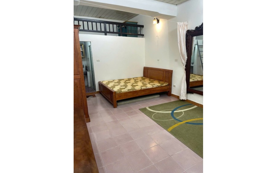 Cho thuê nhà  Ở SINH VIÊN  căn hộ TT tầng 1 khu Tập thể Bách Khoa, DT 55m2 -1 tầng Giá 7 triệu